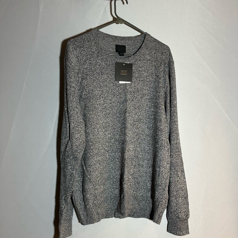 14th & Union Men's Heathered Gray Crewneck Sweater